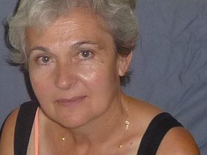 Lisa qui n'a jamais cessé de jouer du piano retouve tous les ans son amie Christiane