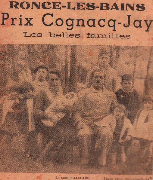 Coupure de presse rendant hommage à la famille Jaulard.