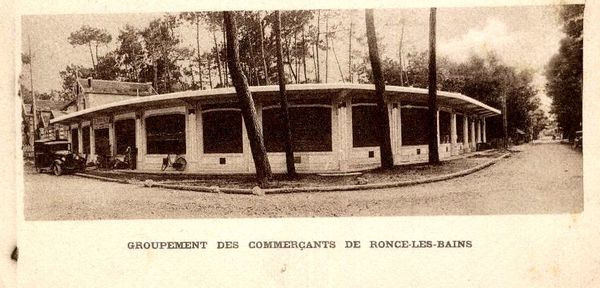 Années 20 les cases en demi-cercle conçues par Camille D